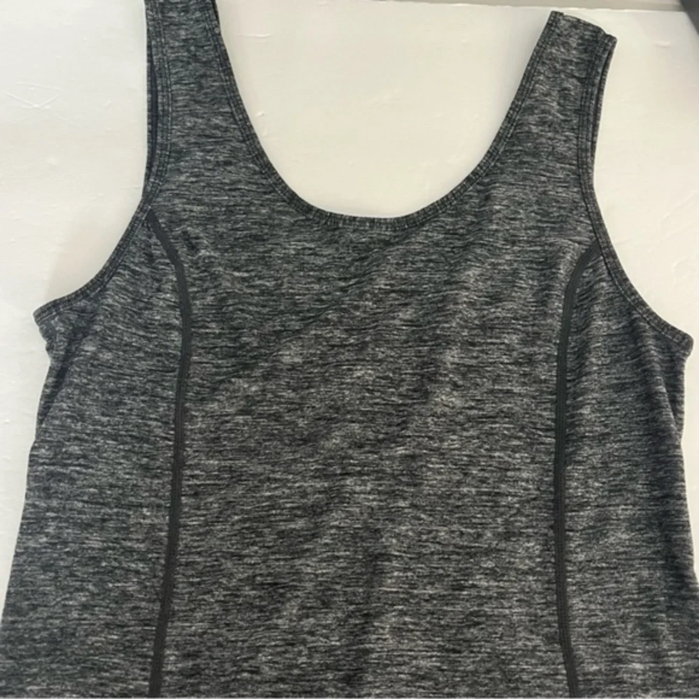 Lululemon Hustle Tank Back Ruffle Static Black 4 - Picture 3 of 8
